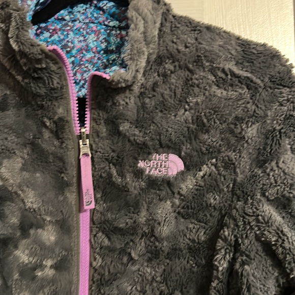The North Face girl’s reversible coat - Picture 9 of 9